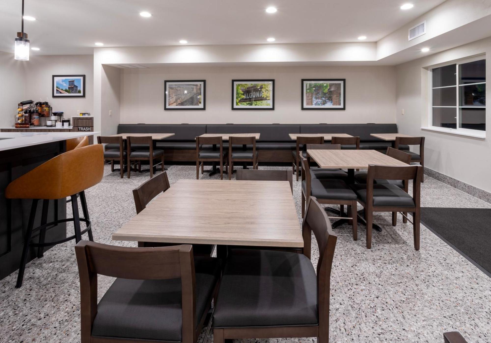 Grandstay Hotel & Suites Johnston-Des Moines, Ia المظهر الخارجي الصورة